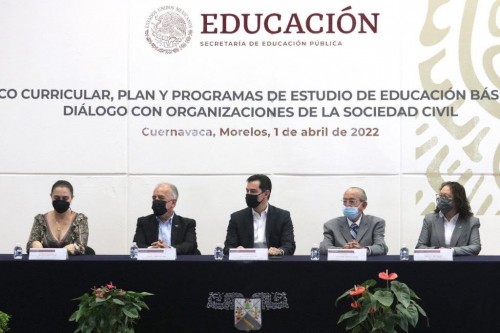 Concluye ciclo de diálogos para el análisis curricular de la Educación Básica: SEP