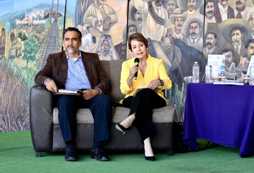 Presenta académica de la UAEM el libro Democratización en Morelos