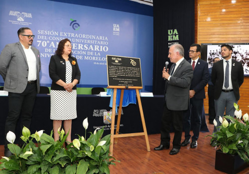 Conmemoran el 70 aniversario de creación de la Universidad del Estado de Morelos