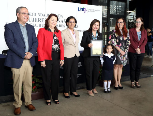 Necesario desarrollar potencial científico de mujeres y niñas: rectora de la UAEM