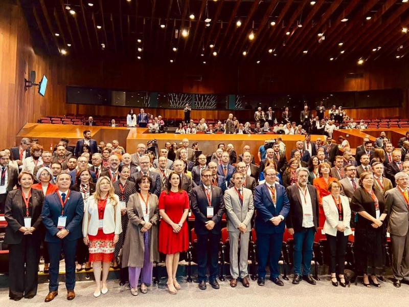 Presente rectora de la UAEM en Cumbre de Rectoras y Rectores México–España