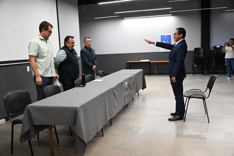 En la UAEM se titula primer egresado con diagnóstico de trastorno del espectro autista