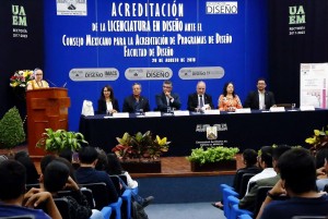 Recibe la Facultad de Diseño acreditación de calidad en licenciatura