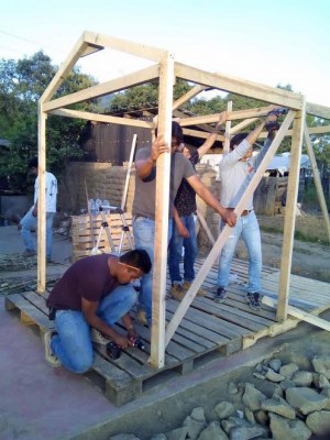 Imparte UAEM talleres de arquitectura tradicional para damnificados por el sismo