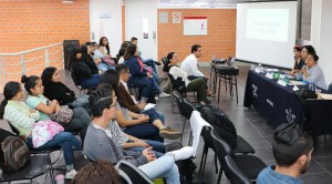 Exponen universitarias retos de la labor psicológica con perspectiva de género