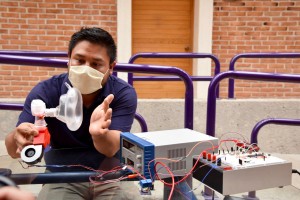 Desarrolla CIICAp tres prototipos de respiradores asistidos para atender pacientes de COVID-19