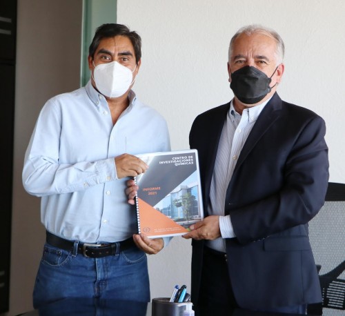 Entrega informe director del CIQ