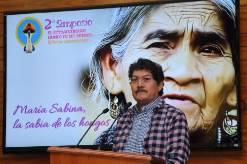 Reflexionan universitarios sobre el uso tradicional de los hongos alucinógenos