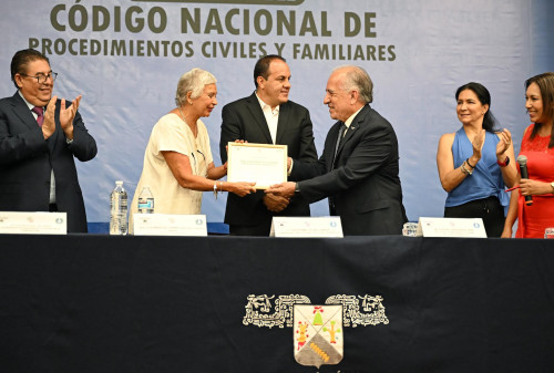 Presentan en la UAEM el Código Nacional de Procedimientos Civiles y Familiares