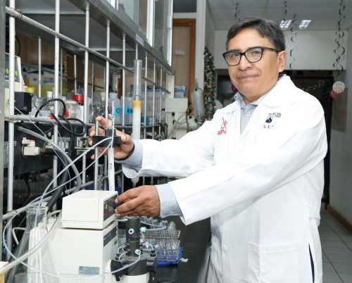 Diseñan en la UAEM moléculas derivadas del cobre para el tratamiento del cáncer