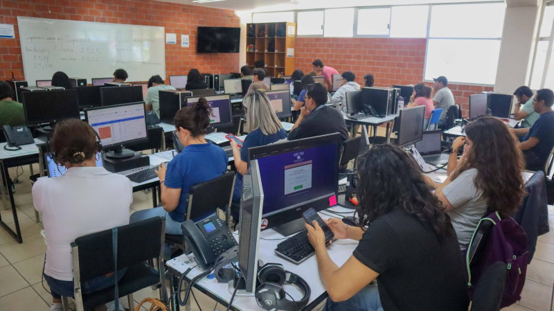 Inicia canje de fichas para aspirantes a licenciaturas e ingenierías de la UAEM