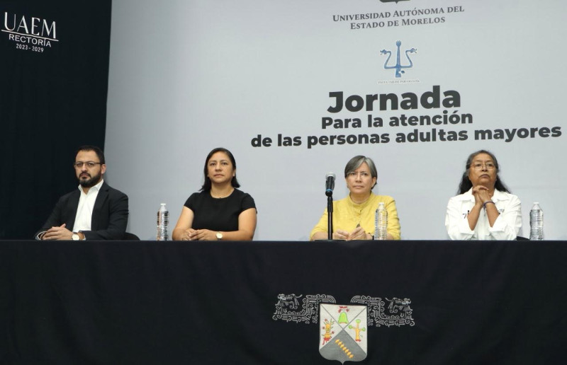 Facultad de Psicología promueve atención a personas adultas mayores