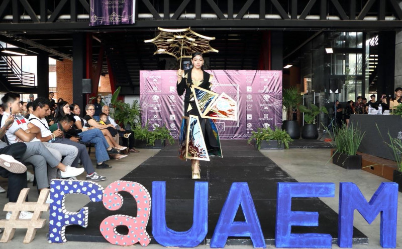 Combinan moda y arquitectura en pasarela Ecléctica Art Déco