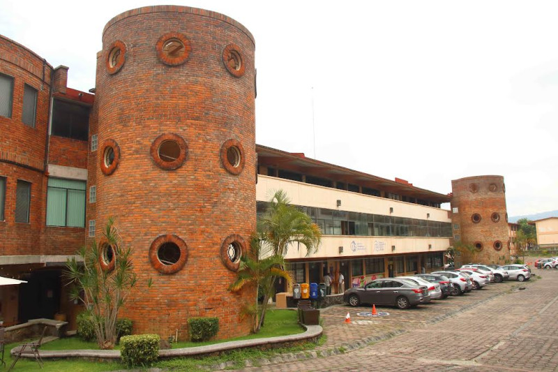 UAEM lidera investigación de microorganismos extremófilos