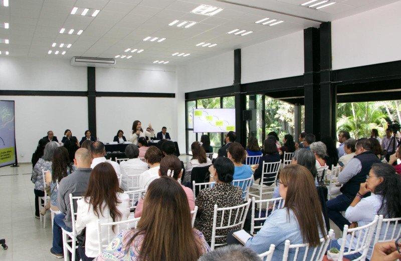 Titulares de unidades académicas y administrativas de la UAEM planean inicio de semestre