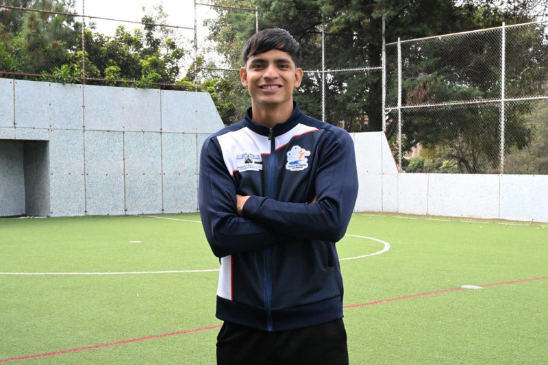 Universitario es seleccionado nacional de fútbol en los Juegos Sordolímpicos