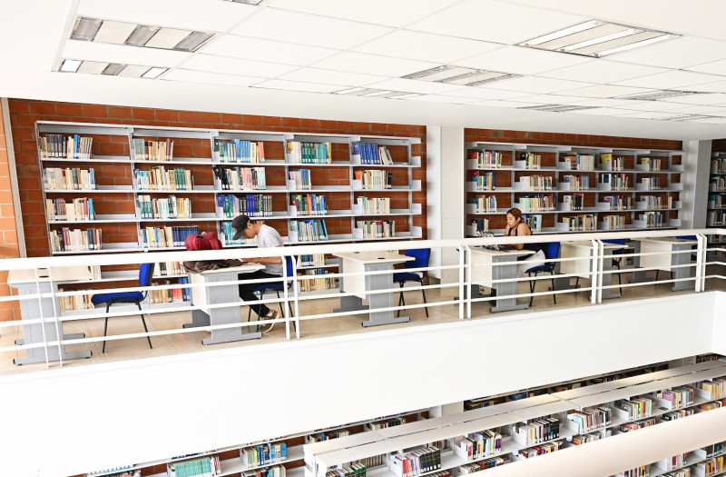 Albergan bibliotecas de la UAEM 200 mil ejemplares físicos