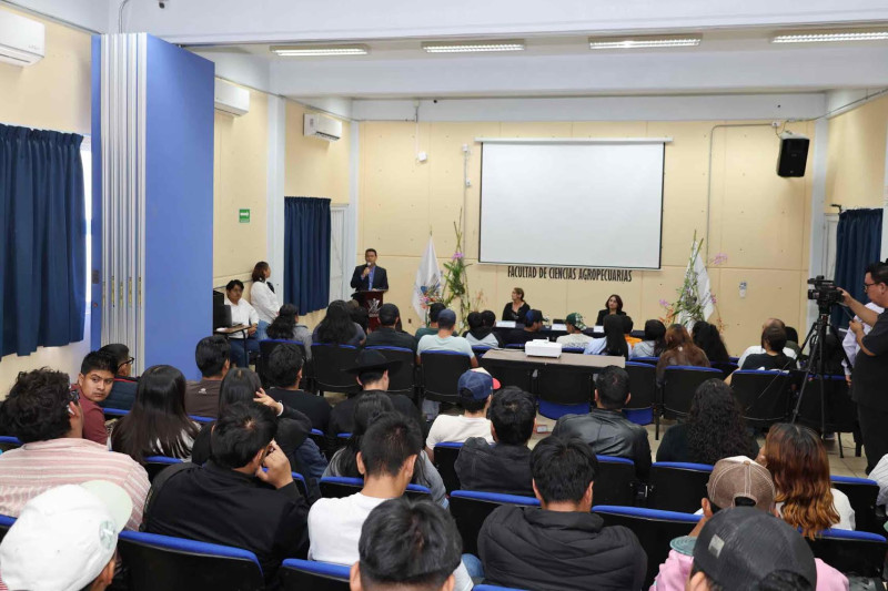 Presentan situación del cultivo del frijol en Foro de Extensionismo