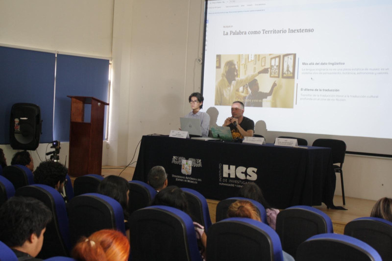 Analizan retos actuales de la comunicación en jornadas académicas