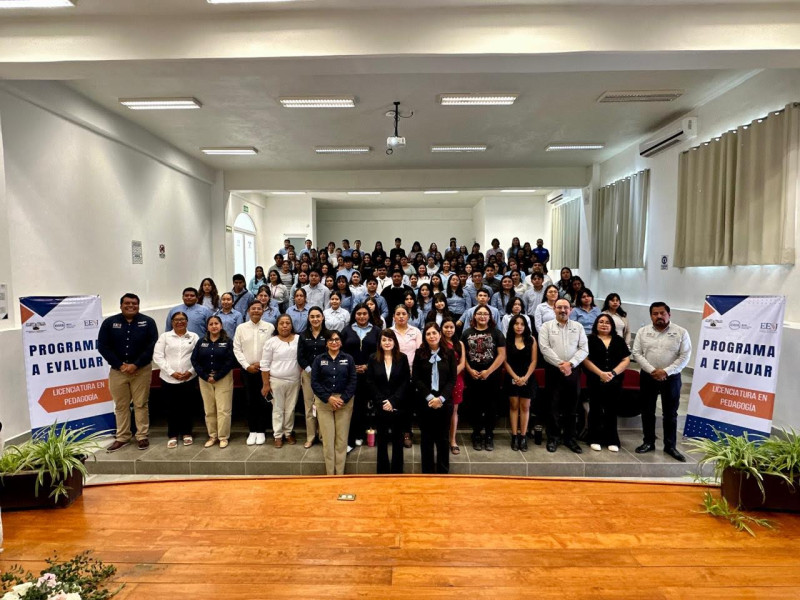 Evalúan licenciaturas en Psicología y Pedagogía virtual que ofrece la UAEM