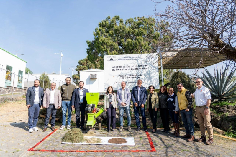 Inicia en la UAEM la campaña de acopio de árboles de Navidad 2026