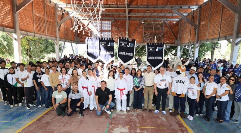 Inaugura rectora de la UAEM Segundo Encuentro Deportivo Interescolar en la Región Sur de Morelos 