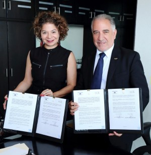 Firman convenio de colaboración UAEM y el Centro Morelense de las Artes