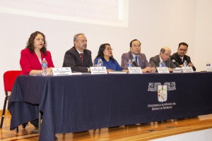 Presentan en UAEM el libro La democracia a prueba