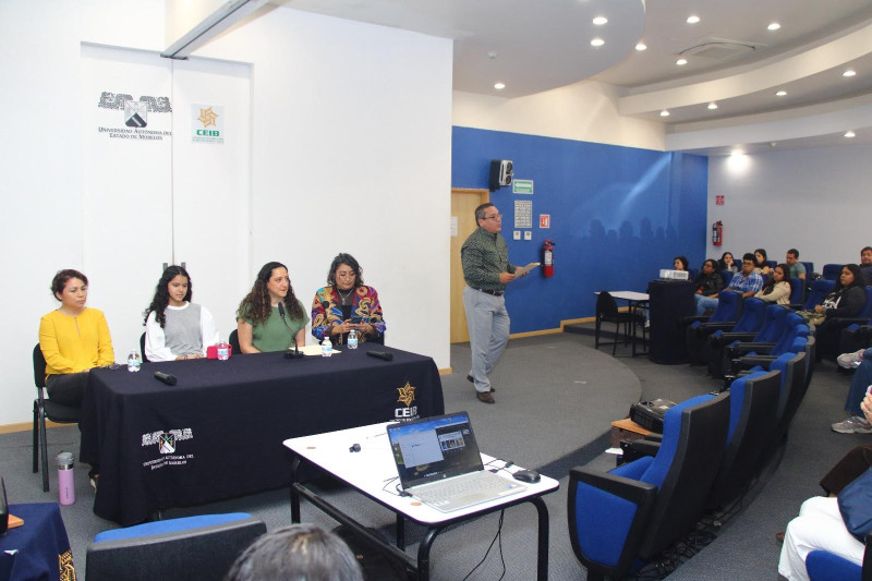 Realiza CEIB el foro de “Ciencia en los ojos de las niñas y las mujeres”