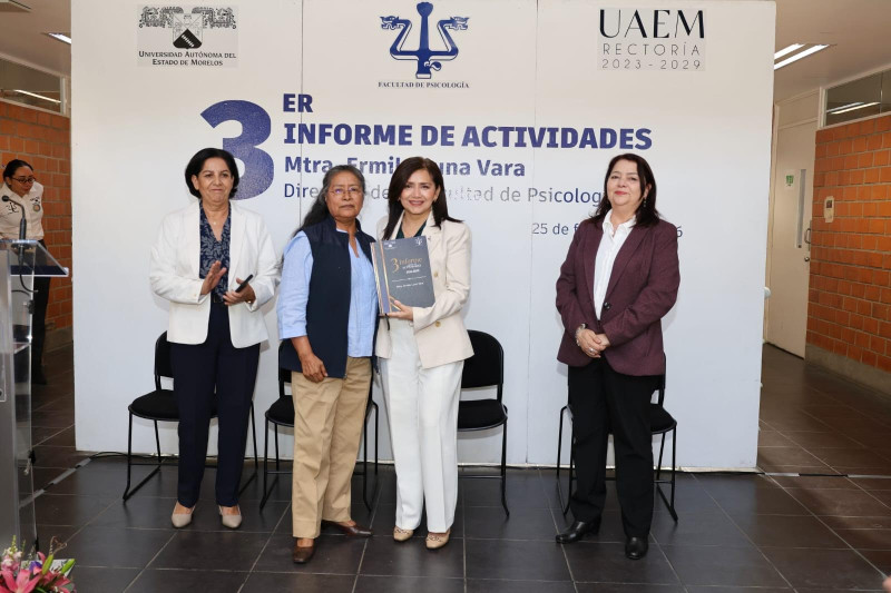 Presenta directora de la Facultad de Psicología su tercer informe de actividades
