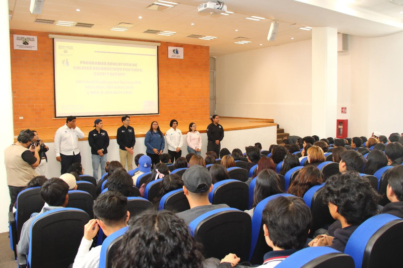 Realiza Facultad de Ciencias Químicas e Ingeniería actividad de Puertas Abiertas