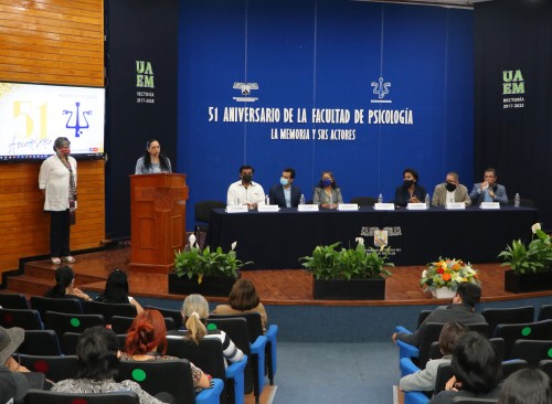 Destacan logros académicos y de infraestructura en 51 Aniversario de la Facultad de Psicología