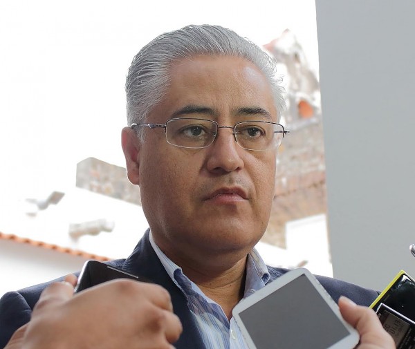 Ley de participación ciudadana para evaluar a los gobernantes y representantes populares: Vera Jiménez