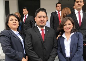 Destaca egresado de la FCQeI por obtener mejor promedio en Nissan School
