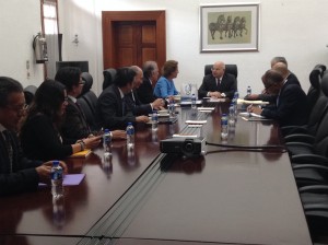 Gobiernos federal y estatal continúan esfuerzos para dar estabilidad financiera a la UAEM
