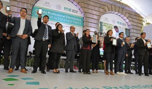 Rectores de 10 universidades continúan gestiones para rescate financiero