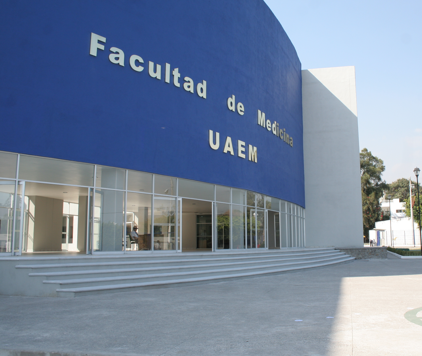 Acreditada la licenciatura de Médico Cirujano