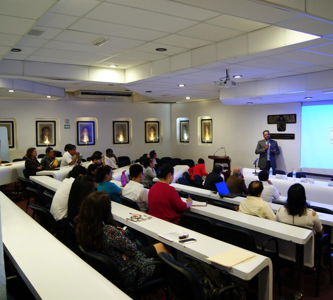 Recibe UAEM a comité evaluador de programas del ICE