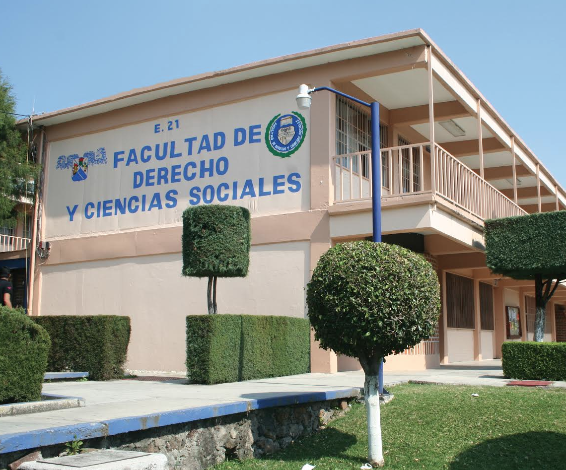 Estudiante de la UAEM gana concurso estatal de oratoria y debate público