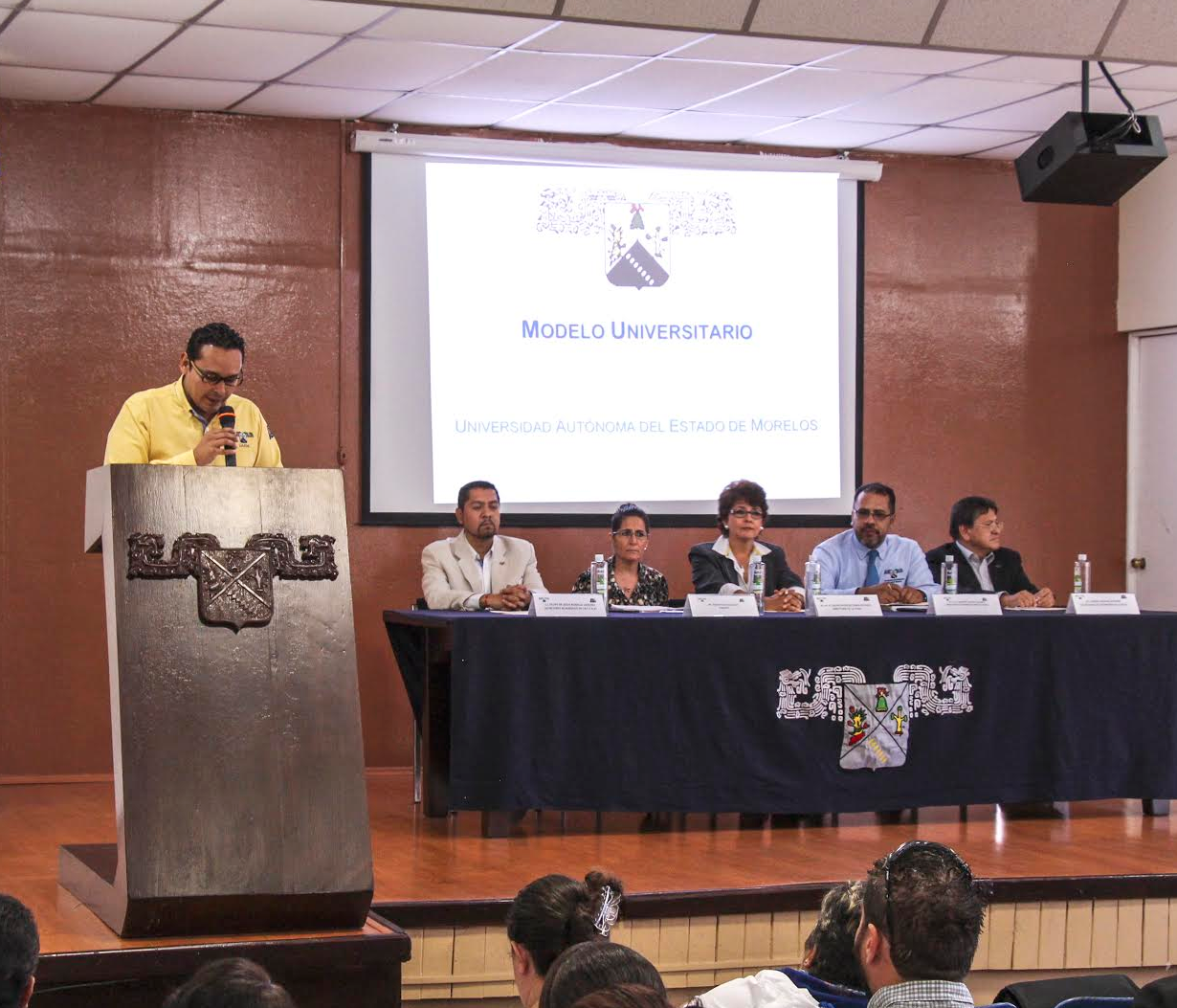 Dan a conocer Modelo Universitario a académicos de la UAEM