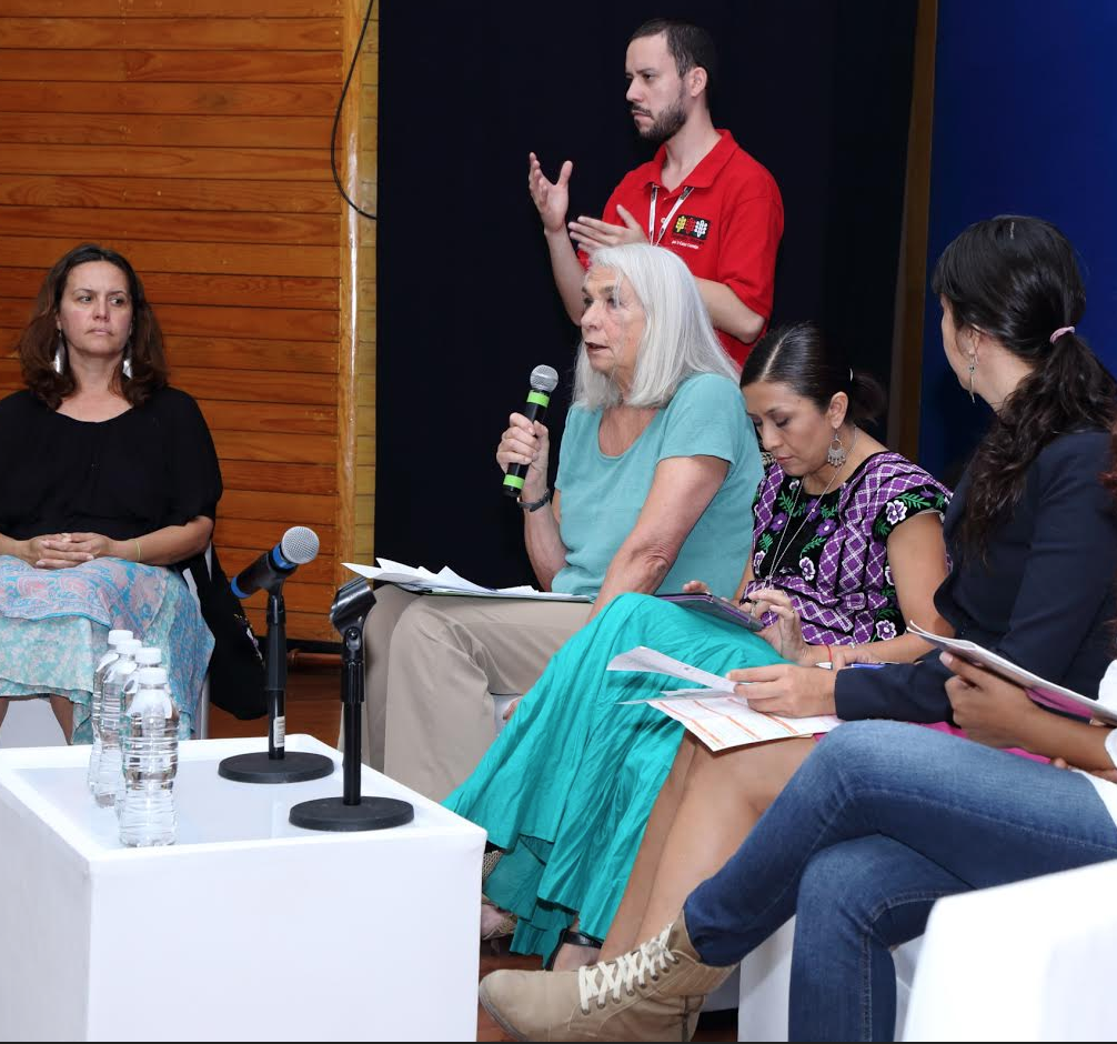 Reflexionan sobre la sociedad patriarcal en conversatorio de Tejiendo Voces por la casa común