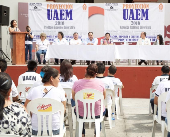 Presencia de Proyección UAEM en Tetecala