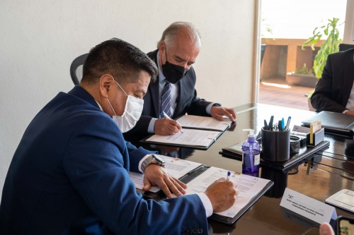 Firman convenio de colaboración UAEM y el Imipe