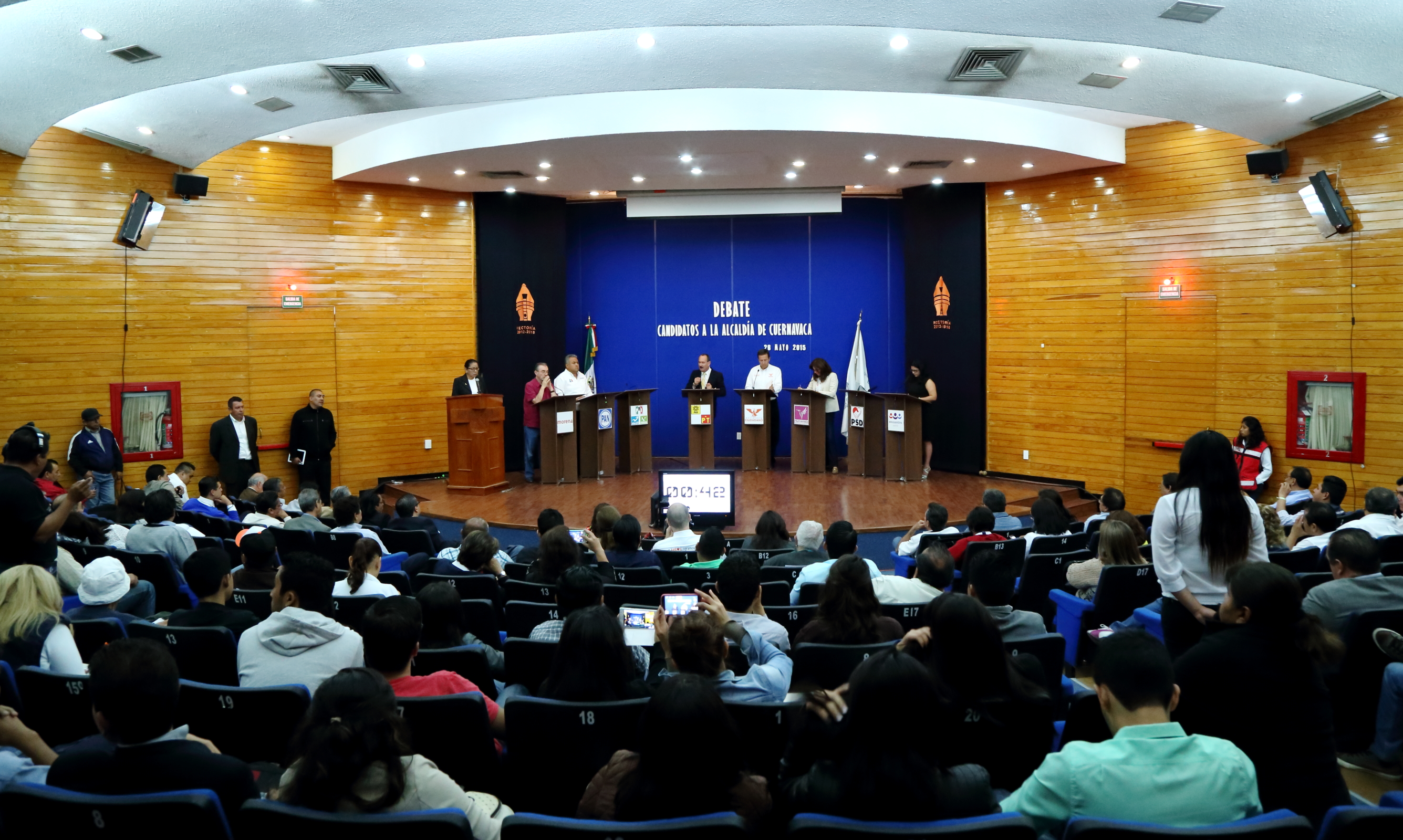 Candidatos a la alcaldía de Cuernavaca comprometen su apoyo incondicional a la UAEM