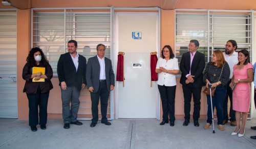 Develan señalizaciones con sistema Braille en la EES del Jicarero