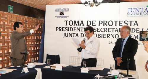 Asume José Antonio Gómez Espinoza presidencia de la Junta de Gobierno de la UAEM