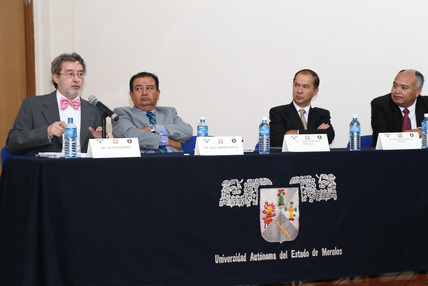 Lucio Pegoraro, Dr. en Derecho, presenta conferencia sobre Derecho Constitucional Comparado