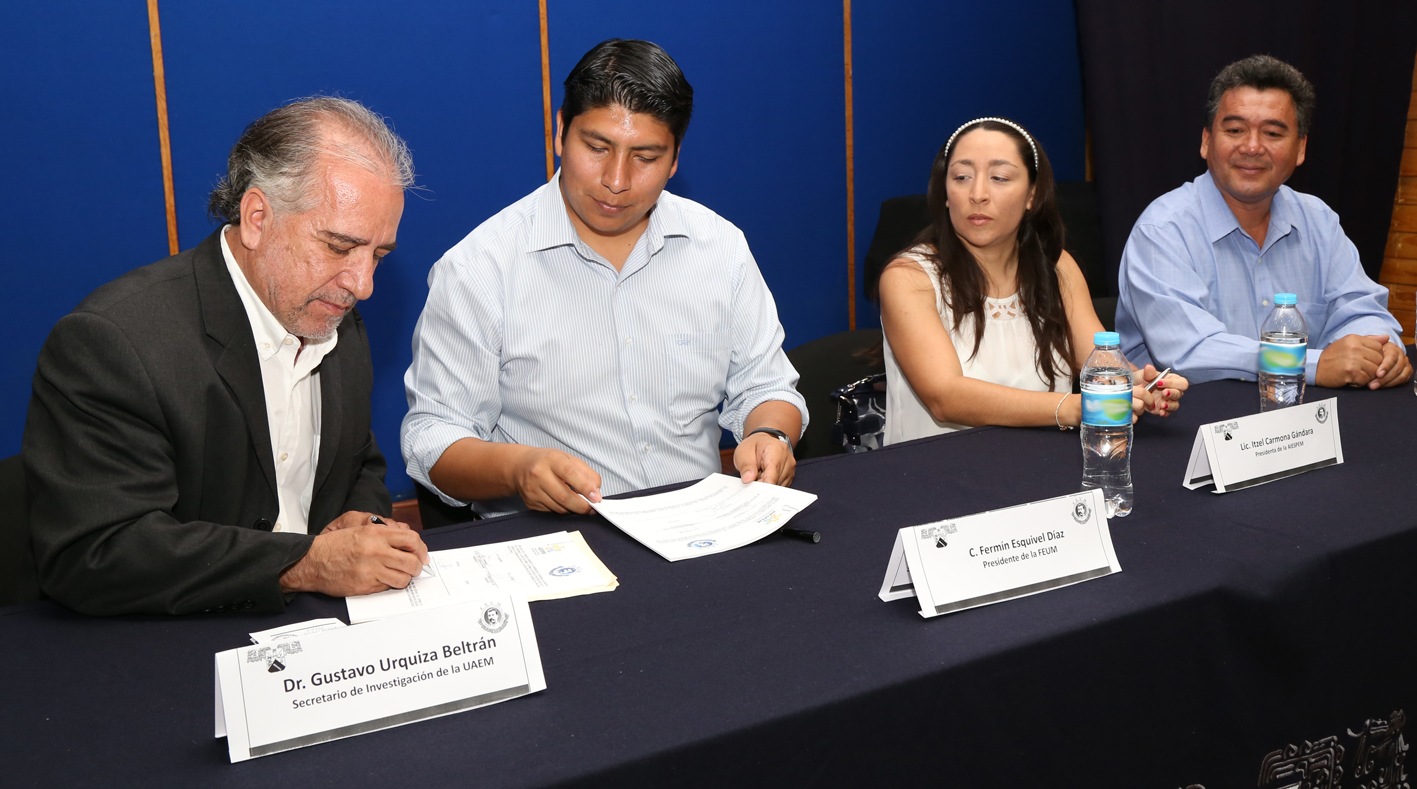 Favorecen vinculación e intercambio en ciencias farmacéuticas
