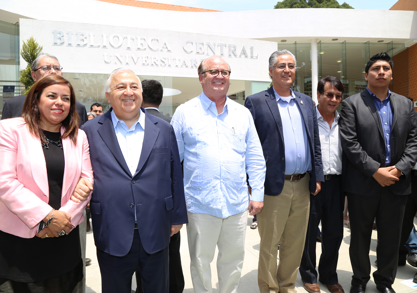 Educación, principal instrumento para la construcción de la paz