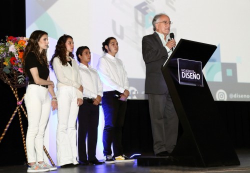 Destacan transdisciplinariedad del diseño y su capacidad para transformar vidas